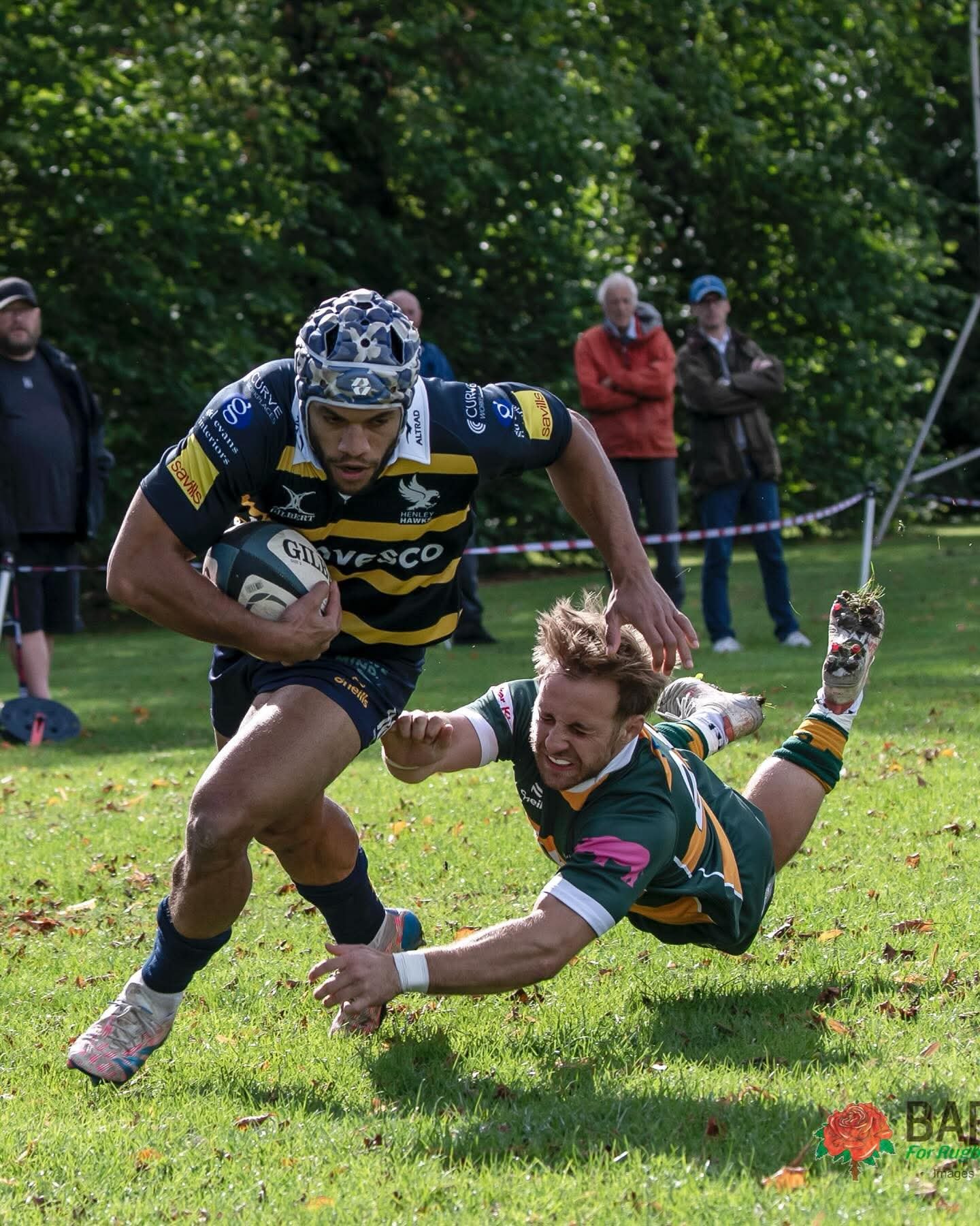 Late Collins try sees Hawks share the spoils with Barnes